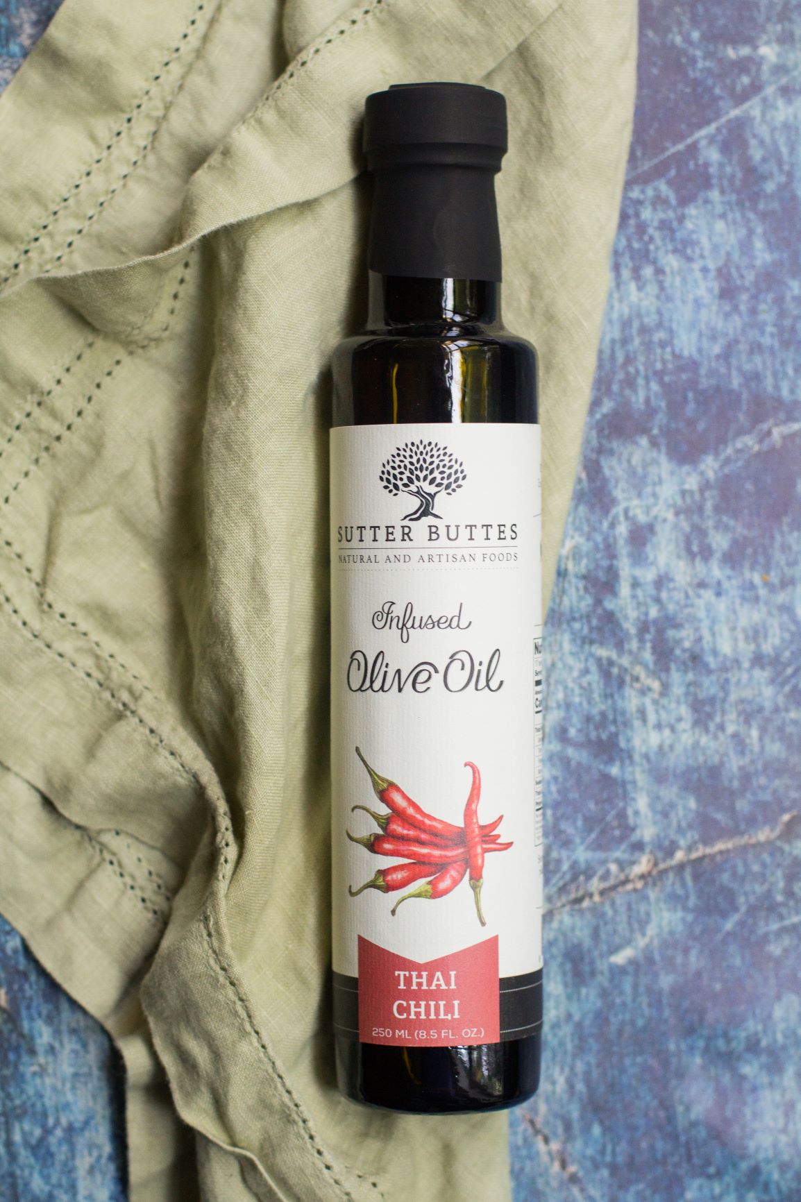 Thai Chili Infused Extra Virgin Olive Oil - Image 2