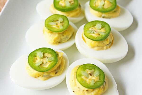 boiled eggs with jalapeno slice